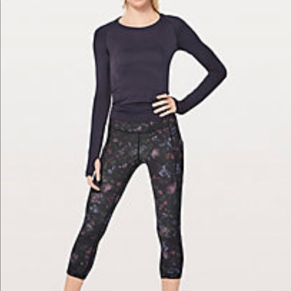 Lululemon Speed Up Crop - 21”